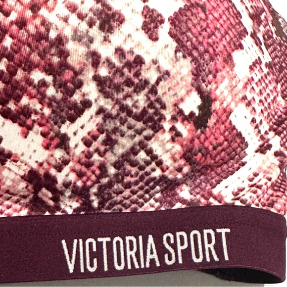 Victoria Secret Sport Women's Maroon/Wine Sports Lightweight Padded Bra - Picture 7 of 10